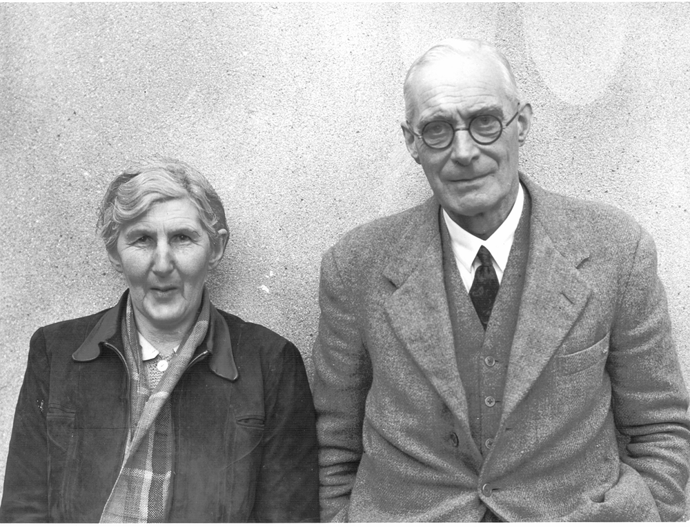 Stanley Wells Kemp and wife Agnes – UM136 from the Library archives